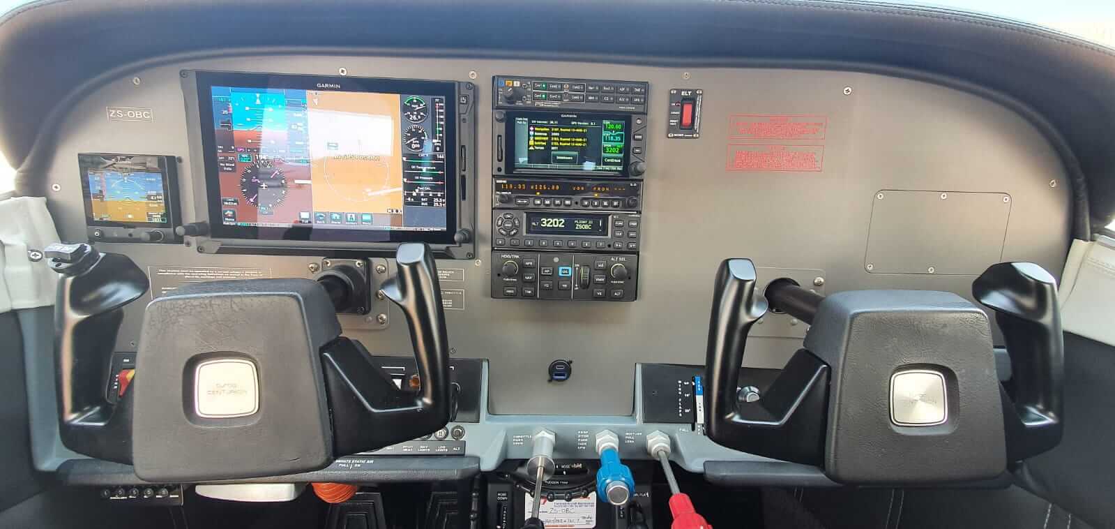 Install Garmin G5 Standby, G500TXi Flight Deck with Engine Indication, GTN650Xi NAV/COM/GPS, GTX345 ADS-B in/out Transponder, GSB15 USB and GFC500 Autopilot System in a Cessna 210.